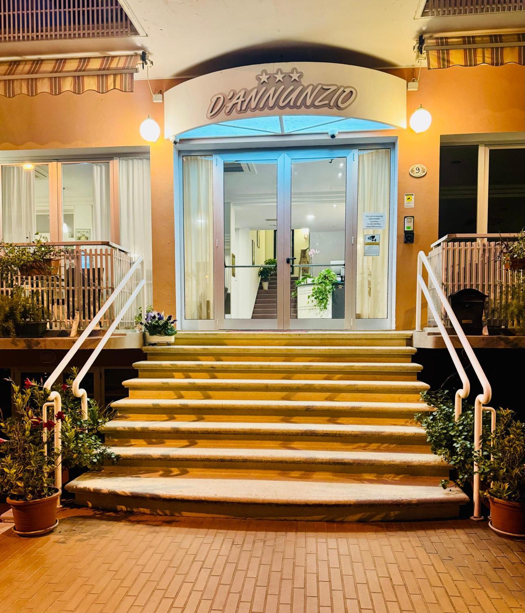 Hotel D'Annunzio Cattolica Exterior foto
